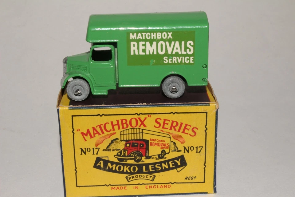 FURGONETA DE MUDANZAS MATCHBOX LESNEY #17A BEDFORD, EXCELENTE, EN CAJA TIPO B Foto 1 de 4