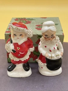 Vintage Kitsch Napco Mr & Mrs Weihnachtsmann Weihnachten Salz Pfefferstreuer Japan  - Bild 1 von 9