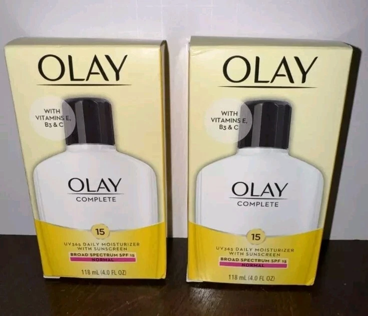 2 Oil Of OLAY Complete Daily Moisturizer w/ Sunscreen SPF 15 4.0 fl oz  - Image 1 of 1