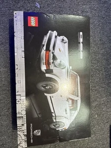 LEGO Icons Porsche 911 Model - Picture 1 of 2