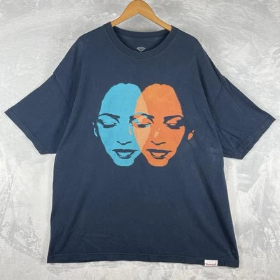 Camiseta Diamond Supply Co Life Dueces Sade Operador Liso 3XL Azul Marinho Faces Duplas - Imagem 1 de 4
