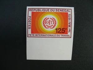 Sénégal Non dentelé neuf** MNH-Imperf N° 411 Fête internationale du travail - Picture 1 of 1