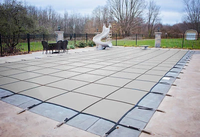 Cubiertas de seguridad para piscina rectangulares de malla gris Loop Loc - (elige el tamaño) Foto 1 de 2