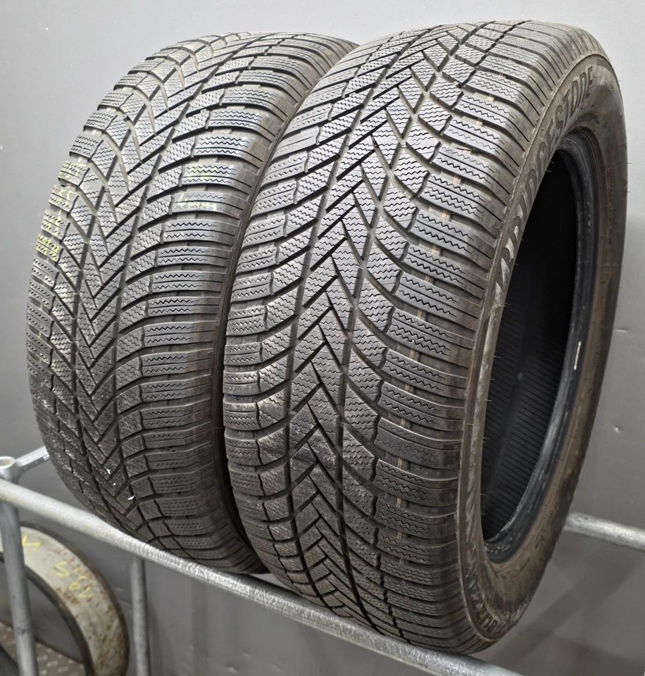 2x Winterreifen 255/55 R19 111H Bridgestone Blizzak LM005 AO DOT22 4 mm - Bild 1 von 1