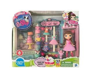 Littlest Pet Shop Sweetest Blythe Puppe Outfits Haustiere 3011-3014 Leckerli Shoppe 2012 - Bild 1 von 5