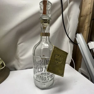 Jack Daniels Gold Medal Old No. 7 Decanter Whiskey Bottle Back Bar Style Vtg - Picture 1 of 16