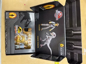 Mattel Jurassic Park III Hammond Collection Dr Alan Grant & Velociraptor Set - Bild 1 von 5