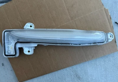 Toyota Corolla 2025 lado del pasajero lado derecho DRL luz antiniebla LED 278-8A051 EE. UU. Foto 1 de 4