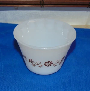 Vtg Dynaware Pyr-o-rey Brown Daisy Custard Ramekin Dessert Cup 5 Oz Oven Dish - Picture 1 of 4