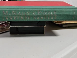 Vintage Lawrence Sanders McNally's Puzzle Archy McNally Series - Foto 1 di 11