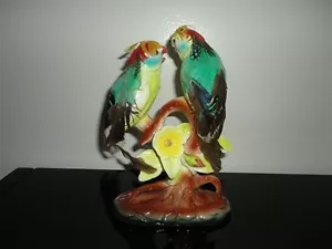 Vintage Japan Porcelain Feather Budgerigar Parakeets Birds Figurine RARE 7 inch - Picture 1 of 7