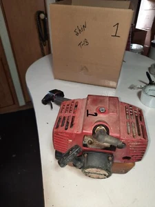 Shindaiwa T-18 String Trimmer Japan Powerhead Parts Unit #1 - Picture 1 of 6