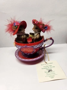 Charming Tails Hamilton Collection "Friendship Is Tea-rific Collection  - Bild 1 von 5