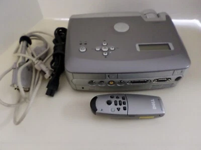Dell 3300Mp DLP Projector 218 Lamp Hrs Portable Desktop Conference Presentation - Image 1 of 4