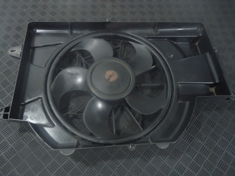 Saturn Vue 2006 2,2 L Opt L61 montaje ventilador radiador 22722065 Foto 1 de 4