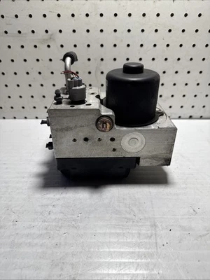 Bomba abs Lexus LS430 2002 2003 44540-50020 Foto 1 de 4