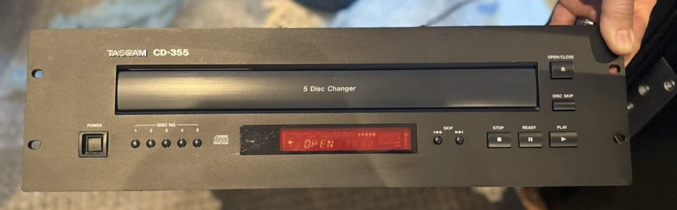 Tascam CD-355 Vintage 5 Disc Compact Disk Changer Professional Rack Mount - Image 1 of 4