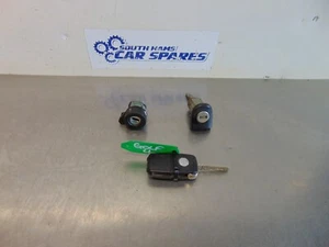 VW Golf Ignition Barrel Lock Kit MK4 98-04 Door lock barrel Transponder 1x Key - Picture 1 of 16