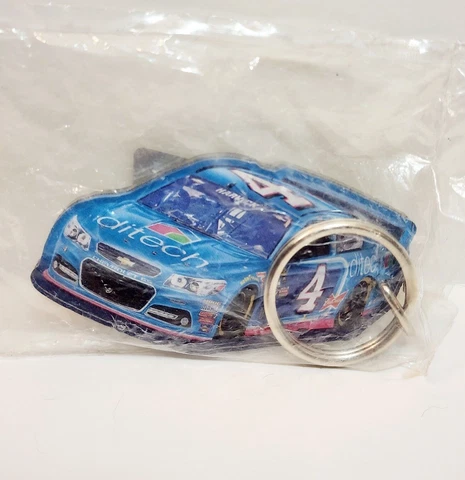 2015 NASCAR SEALED Official Stewart-Hass Keychain Fob Automobilia Cover