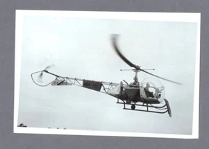BEA BRITISH EUROPEAN AIRWAYS BELL 47B3 HELICOPTER VINTAGE ORIGINAL B.E.A. PHOTO - Picture 1 of 2
