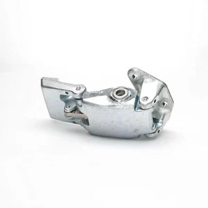 Cerniera porta posteriore inferiore originale Iveco 5801528686 Daily dal 2014 - Foto 1 di 8