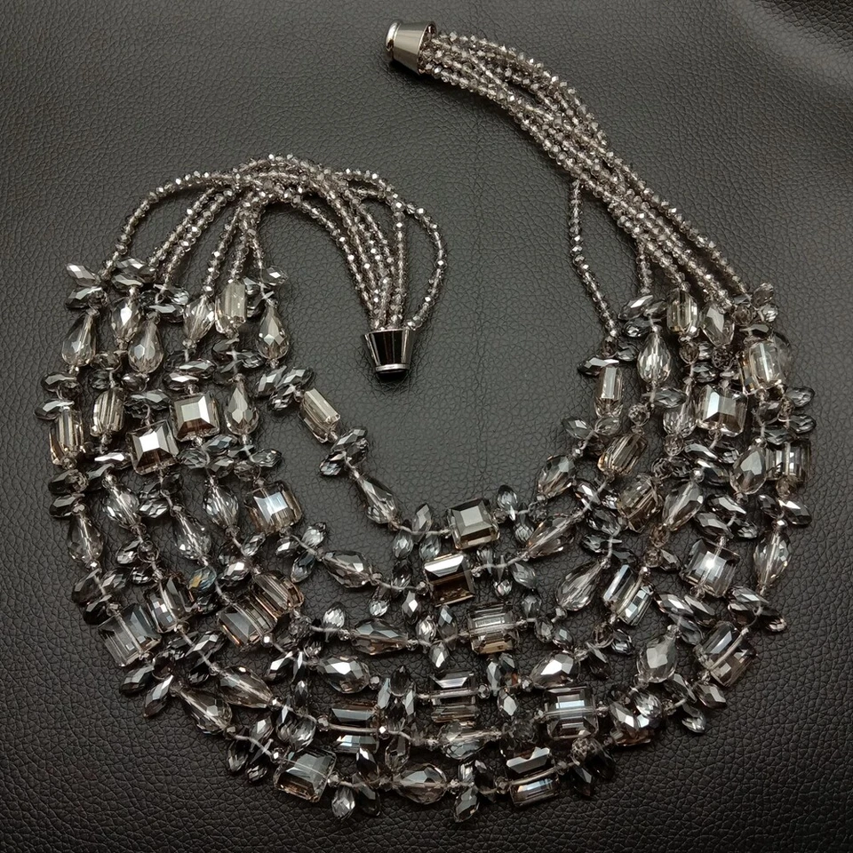 Collar de cristal gris multicapa de 19,5" 6 cuerdas Foto 1 de 4