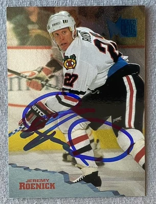 BLACKHAWKS- JEREMY ROENICK AUTOGRAPH 1995-96 FLEER METAL UNIVERSE TRADING CARD - Image 1 of 2