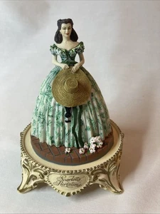 Franklin Mint 1993 Gone With The Wind Scarlett’s Flirtations  Glass Dome Figure - Picture 1 of 5
