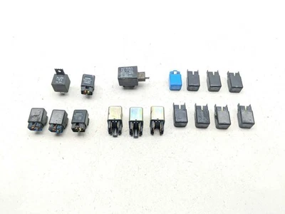 Juego de relés 94 Honda GL1500 Goldwing MITSUBA FR-3303 OMRON Foto 1 de 4