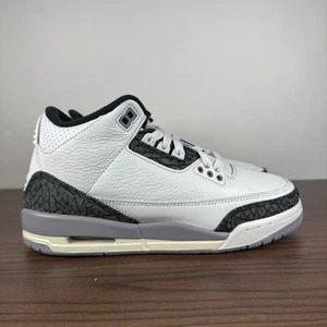 Scarpe Nike Air Jordan 3 Retro GS Summit bianche grigio cemento bambini 5,5 anni / donna 7 - Foto 1 di 8