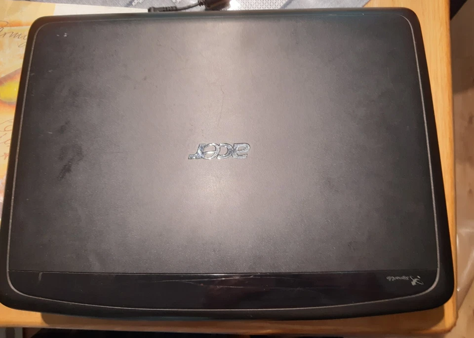 15" Laptop Notebook Acer  Defekt - Bild 1 von 4