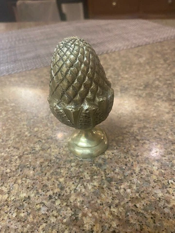 Antique bronze pinecone/ pineapple finials staircase, curtain or bed post / pole Cover