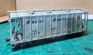 Ho scale E&B Valley Railroad Covered Hopper Great Northern 71879 Weathered  - Picture 1 of 7