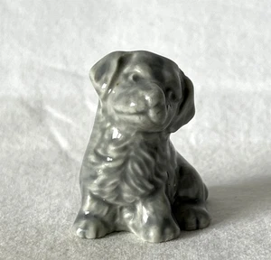 Estatuilla vintage Wade Whimsies porcelana cerámica cachorro perro adorno #21-884 - Imagen 1 de 8