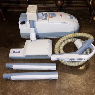 Electrolux Aerus canister vacum cleaner LUX 9000 C134F Tested - Image 1 of 4