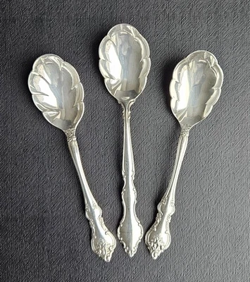Cucharas de bayas International DeepSilver Orleans de colección ~ Juego de 3 ~ Plateado Foto 1 de 4