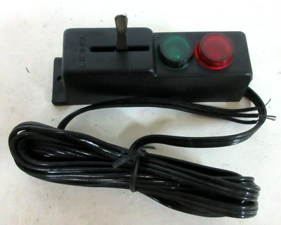 Lionel  O Gauge MPC Lighted Switch Controller with Wires - Image 1 of 2