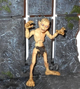 Lord of the Rings 2004 GOLLUM SMEAGOL lotr toybiz toy biz wall climbing hobbit - Picture 1 of 3