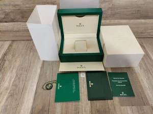 Rolex Oyster Perpetual Cosmograph Daytona NUOVO - Foto 1 di 5