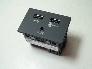 Audi A6 4G Anschluss für externe Audiquellen USB AUX 4G0035736✅ORIGINAL®Audi - Bild 1 von 6