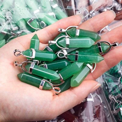 500pcs Natural Green Aventurine Stone Point Chakra Healing Pendants Wholesale - Image 1 of 3