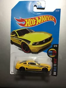 Hot Wheels 2016 Mild To Wild Series #60 2010 Ford Mustang GT Yellow w/ MC5s - Picture 1 of 3
