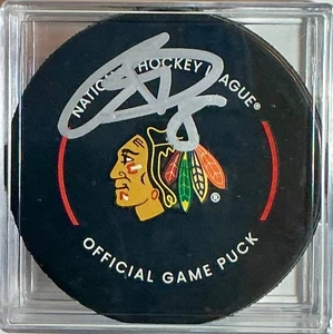 Ryan Donato autographed Chicago Blackhawks Game Puck - Picture 1 of 2