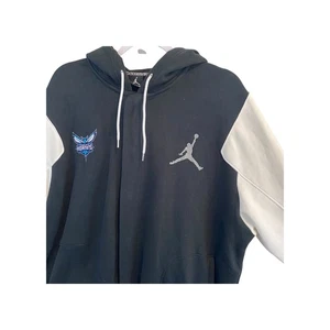 Jordan Charlotte Hornets NBA Pullover Hoodie Sweatshirt Black White XXL - Picture 1 of 9