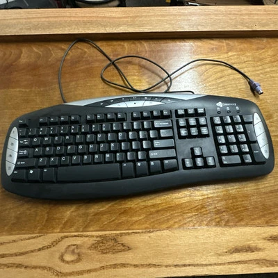 Gateway KB-0401 Black PS2 Wired Keyboard - Image 1 of 3