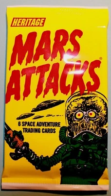 2012 Topps Heritage Mars Attacks Trading Card Pack - Bild 1 von 4