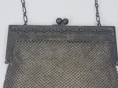 Cartera alemana con marco de cadena de malla de plata de finales de 1800 J.T. Borlas florales Inman & Co.  Foto 1 de 4