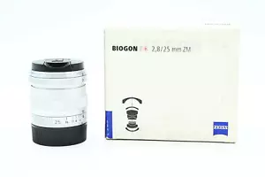 Zeiss 25mm f2.8 Biogon T* ZM Lens Leica M Mount #566 - Picture 1 of 7