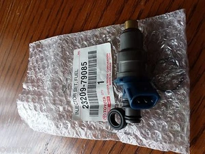 GENUINE TOYOTA FUEL INJECTOR OEM# 2320979085 - Picture 1 of 1