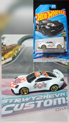 Hot Wheels  Porsche 911***Custom Gulf Premium Super Treasure Hunt** - Image 1 of 3